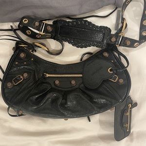 Balenciaga Le Cagole shoulder bag